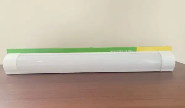 Đèn LED Bán Nguyệt 36W 1m2 MPE BN3 thân Nhôm